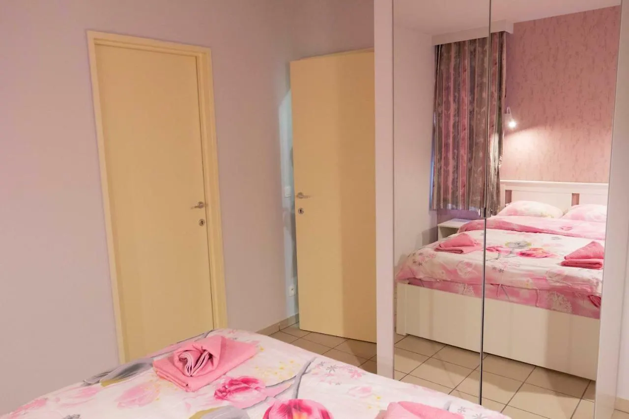 Renovated Apartment In Antwerp City Center